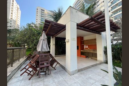 Apartamento para alugar com 78m², 2 quartos e 1 vaga Apartamento para alugar com 78m², 2 quartos e 1 vagaÁrea comum - Churrasqueira