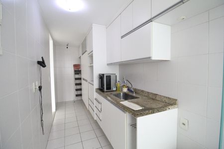 Apartamento para alugar com 78m², 2 quartos e 1 vagaCozinha