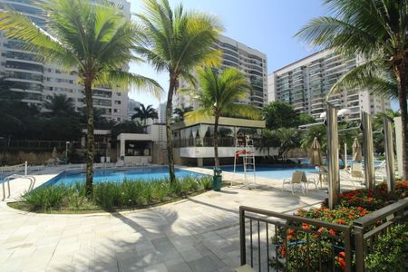 Apartamento para alugar com 78m², 2 quartos e 1 vagaÁrea comum - Piscina