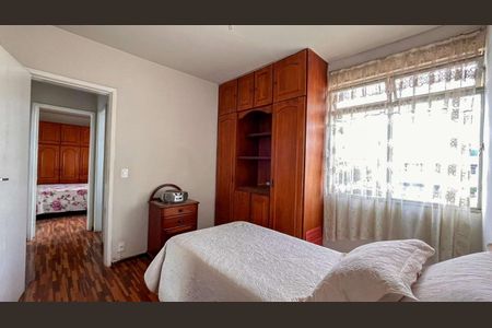 Apartamento à venda com 62m², 2 quartos e 1 vaga
