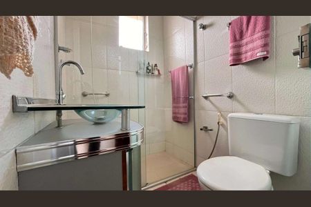 Apartamento à venda com 62m², 2 quartos e 1 vaga