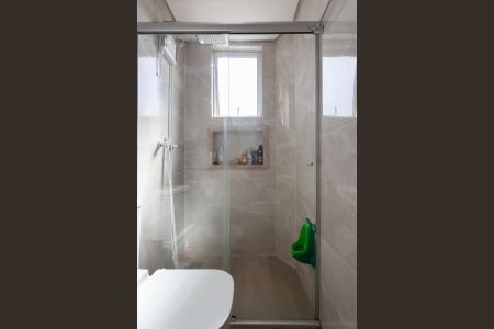 Apartamento à venda com 120m², 3 quartos e 3 vagas Apartamento à venda com 120m², 3 quartos e 3 vagasBanheiro da Suíte