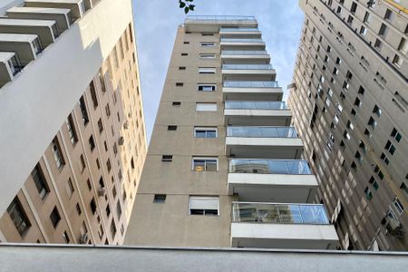 Apartamento para alugar com 45m², 1 quarto e 1 vagaFachada
