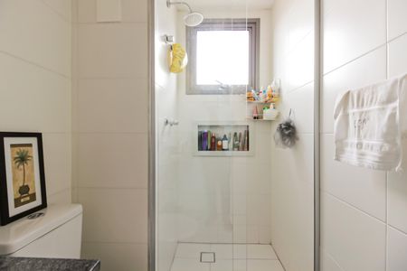 Apartamento para alugar com 69m², 2 quartos e 1 vaga Apartamento para alugar com 69m², 2 quartos e 1 vagaSuíte - Banheiro