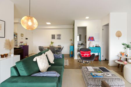 Apartamento para alugar com 69m², 2 quartos e 1 vaga Apartamento para alugar com 69m², 2 quartos e 1 vagaSala