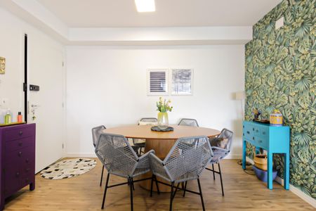 Apartamento para alugar com 69m², 2 quartos e 1 vaga Apartamento para alugar com 69m², 2 quartos e 1 vagaSala