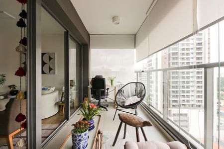 Apartamento para alugar com 69m², 2 quartos e 1 vaga Apartamento para alugar com 69m², 2 quartos e 1 vagaSala Varanda