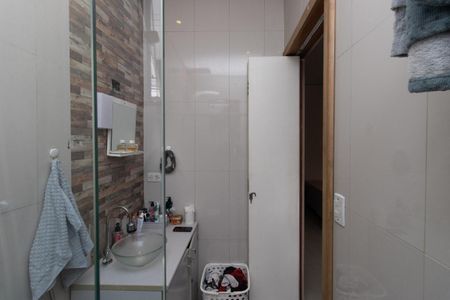 Studio à venda com 28m², 1 quarto e sem vaga Studio à venda com 28m², 1 quarto e sem vagaBanheiro