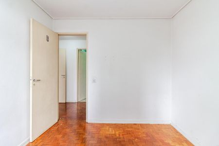 Apartamento à venda com 93m², 3 quartos e 1 vagaQuarto 2
