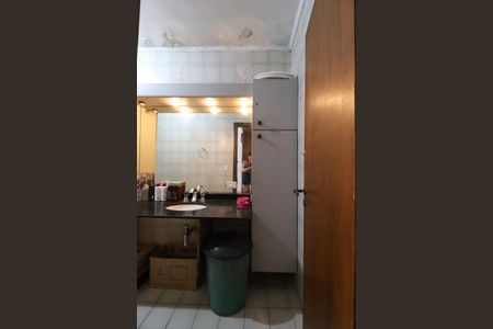 Casa à venda com 176m², 3 quartos e 3 vagas Casa à venda com 176m², 3 quartos e 3 vagasBanheiro da suíte