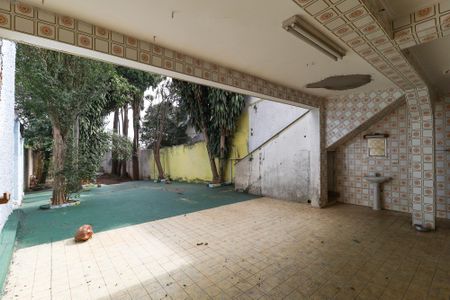 Casa à venda com 176m², 3 quartos e 3 vagas Casa à venda com 176m², 3 quartos e 3 vagasQuintal