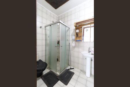 Casa à venda com 176m², 3 quartos e 3 vagas Casa à venda com 176m², 3 quartos e 3 vagasBanheiro