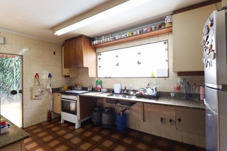 Casa à venda com 176m², 3 quartos e 3 vagas Casa à venda com 176m², 3 quartos e 3 vagasCozinha