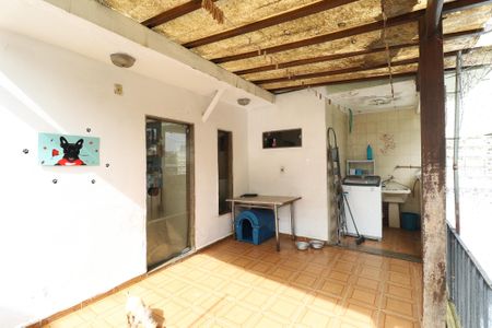 Casa à venda com 176m², 3 quartos e 3 vagas Casa à venda com 176m², 3 quartos e 3 vagasÁrea de serviço