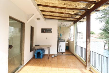 Casa à venda com 176m², 3 quartos e 3 vagas Casa à venda com 176m², 3 quartos e 3 vagasÁrea de serviço