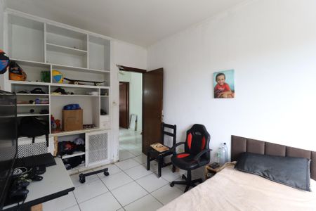 Casa à venda com 176m², 3 quartos e 3 vagas Casa à venda com 176m², 3 quartos e 3 vagasQuarto 1