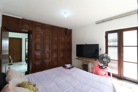 Casa à venda com 176m², 3 quartos e 3 vagas Casa à venda com 176m², 3 quartos e 3 vagasSuíte