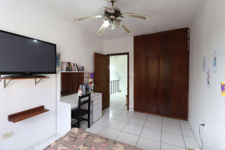 Casa à venda com 176m², 3 quartos e 3 vagas Casa à venda com 176m², 3 quartos e 3 vagasQuarto 2