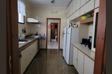 Apartamento à venda com 300m², 4 quartos e 4 vagas Apartamento à venda com 300m², 4 quartos e 4 vagasFoto 20