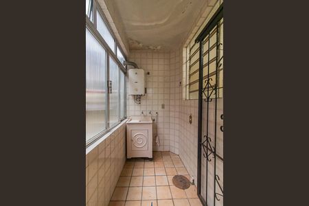 Apartamento à venda com 74m², 3 quartos e sem vagaÁrea de Serviço