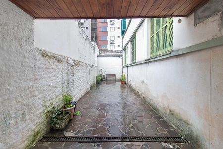 Apartamento à venda com 74m², 3 quartos e sem vagaÁrea comum