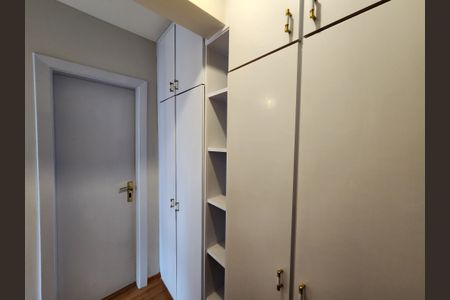 Apartamento à venda com 127m², 3 quartos e 2 vagasSuíte