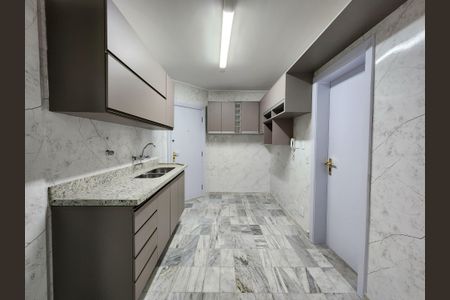Apartamento à venda com 127m², 3 quartos e 2 vagasCozinha