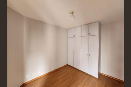 Apartamento à venda com 127m², 3 quartos e 2 vagasQuarto 2