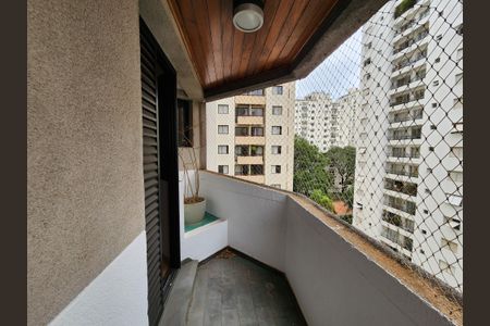 Apartamento à venda com 127m², 3 quartos e 2 vagasVaranda Quarto 2