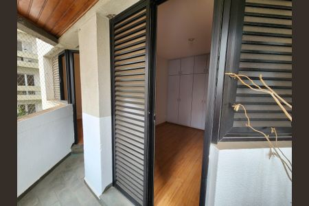 Apartamento à venda com 127m², 3 quartos e 2 vagasVaranda Quarto 2