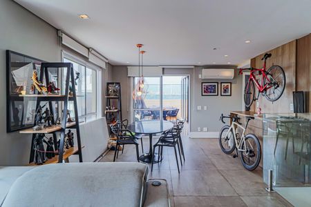 Apartamento à venda com 380m², 5 quartos e 3 vagasSala 2