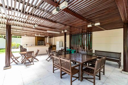 Apartamento à venda com 380m², 5 quartos e 3 vagasÁrea comum - Churrasqueira