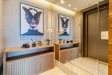 Apartamento à venda com 380m², 5 quartos e 3 vagasHall