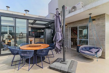 Apartamento à venda com 380m², 5 quartos e 3 vagasEspaço de lazer