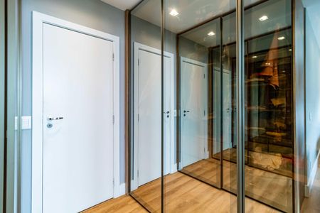 Apartamento à venda com 380m², 5 quartos e 3 vagasSuite 01 - Closet