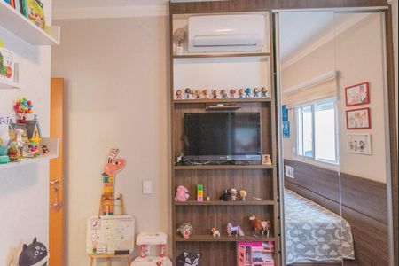 Apartamento à venda com 82m², 3 quartos e 2 vagasSuíte 2