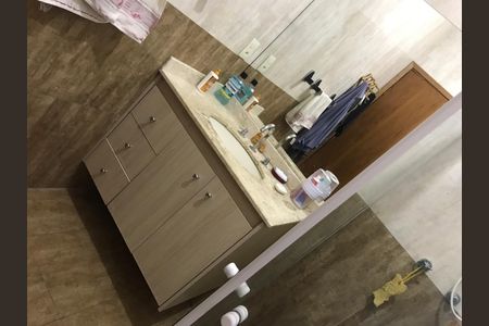 Casa à venda com 200m², 3 quartos e 3 vagas Casa à venda com 200m², 3 quartos e 3 vagasFoto 15