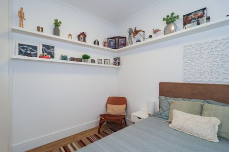 Apartamento à venda com 177m², 3 quartos e 3 vagas Apartamento à venda com 177m², 3 quartos e 3 vagasSuíte 2