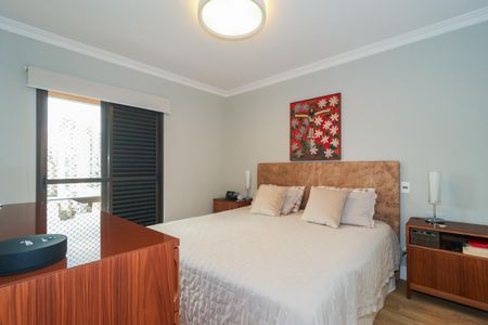 Apartamento à venda com 177m², 3 quartos e 3 vagas Apartamento à venda com 177m², 3 quartos e 3 vagasSuíte 1