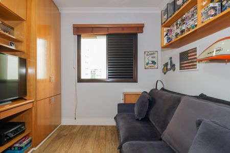 Apartamento à venda com 177m², 3 quartos e 3 vagas Apartamento à venda com 177m², 3 quartos e 3 vagasQuarto