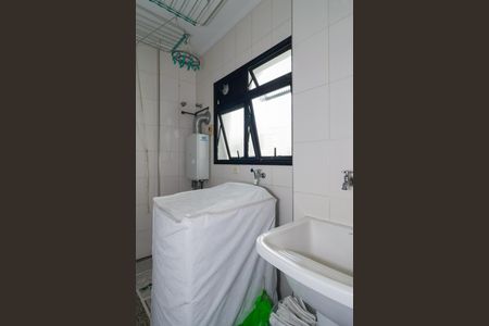 Apartamento à venda com 177m², 3 quartos e 3 vagas Apartamento à venda com 177m², 3 quartos e 3 vagasÁrea de Serviço