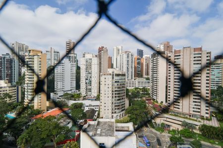 Apartamento à venda com 177m², 3 quartos e 3 vagas Apartamento à venda com 177m², 3 quartos e 3 vagasVista da Suíte 2