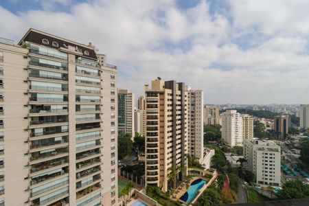 Apartamento à venda com 177m², 3 quartos e 3 vagas Apartamento à venda com 177m², 3 quartos e 3 vagasVista do Quarto