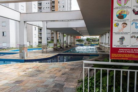 Apartamento à venda com 70m², 3 quartos e 1 vagaÁrea comum - Piscina
