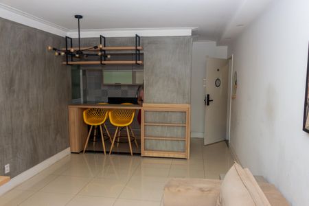 Apartamento à venda com 70m², 3 quartos e 1 vagaSala