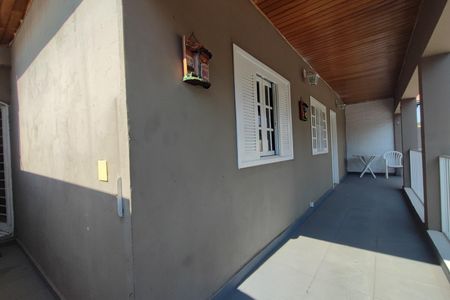 Casa à venda com 110m², 3 quartos e 3 vagasQuintal