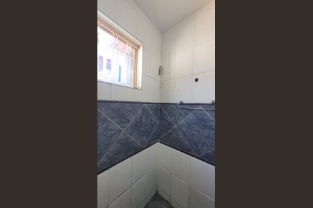 Casa à venda com 273m², 3 quartos e 3 vagas Casa à venda com 273m², 3 quartos e 3 vagasEdícula Banheiro