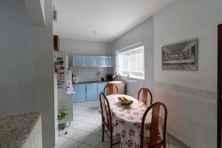 Casa à venda com 126m², 3 quartos e 3 vagasCozinha