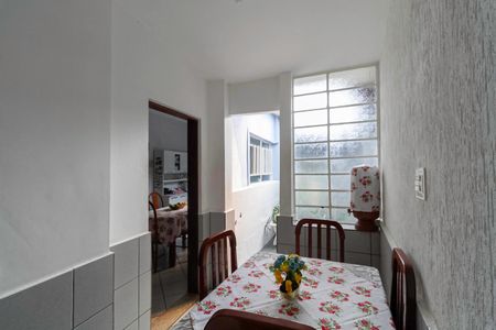 Casa à venda com 126m², 3 quartos e 3 vagasCozinha