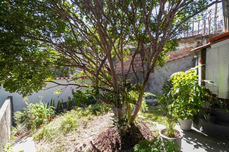 Casa à venda com 126m², 3 quartos e 3 vagasQuintal